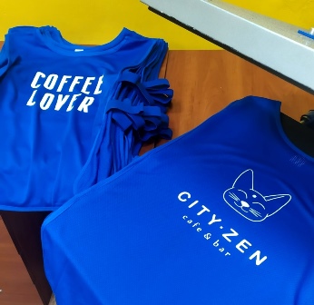 Футболка City Zen. Быстра печать на футболках. Печать формы для сотрудников. Печать для кофе. Печать логотипа на футболке. Срочная печать логотипа.