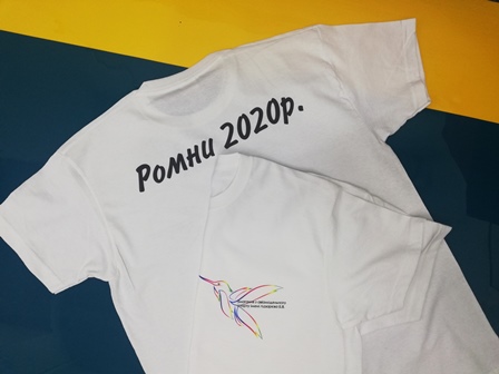 Печать на футболках на заказ. Печать колибри на футболке. Печать логотипа колибри. Печать футболок для соревнований.